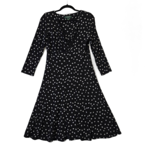 LRL Fit Flare Dress Sz 8 F Black Geometric Print V Neck Officecore Chic Midi - Picture 3 of 9